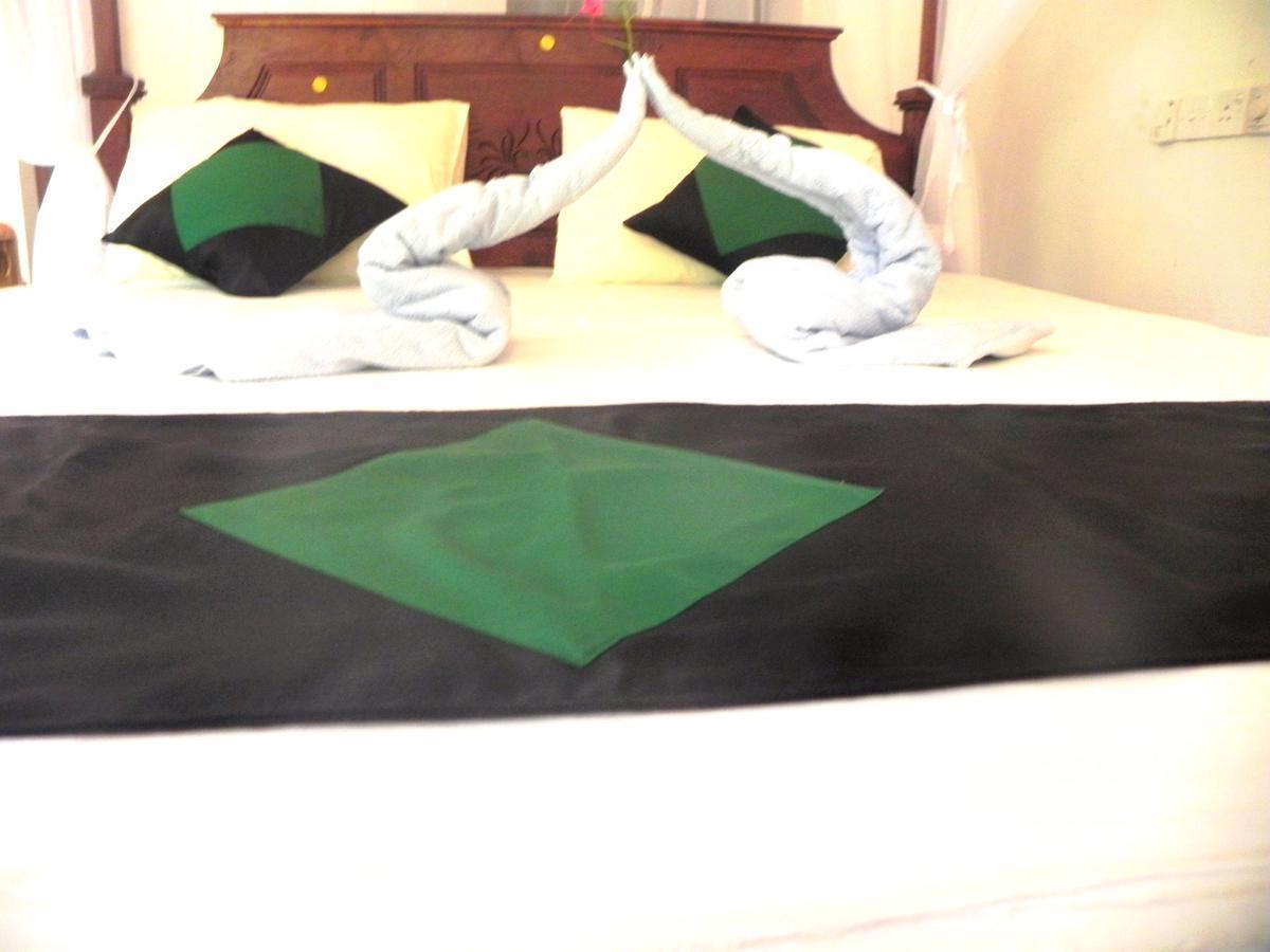 Rainbowswell Beach Resort Unawatuna Dış mekan fotoğraf