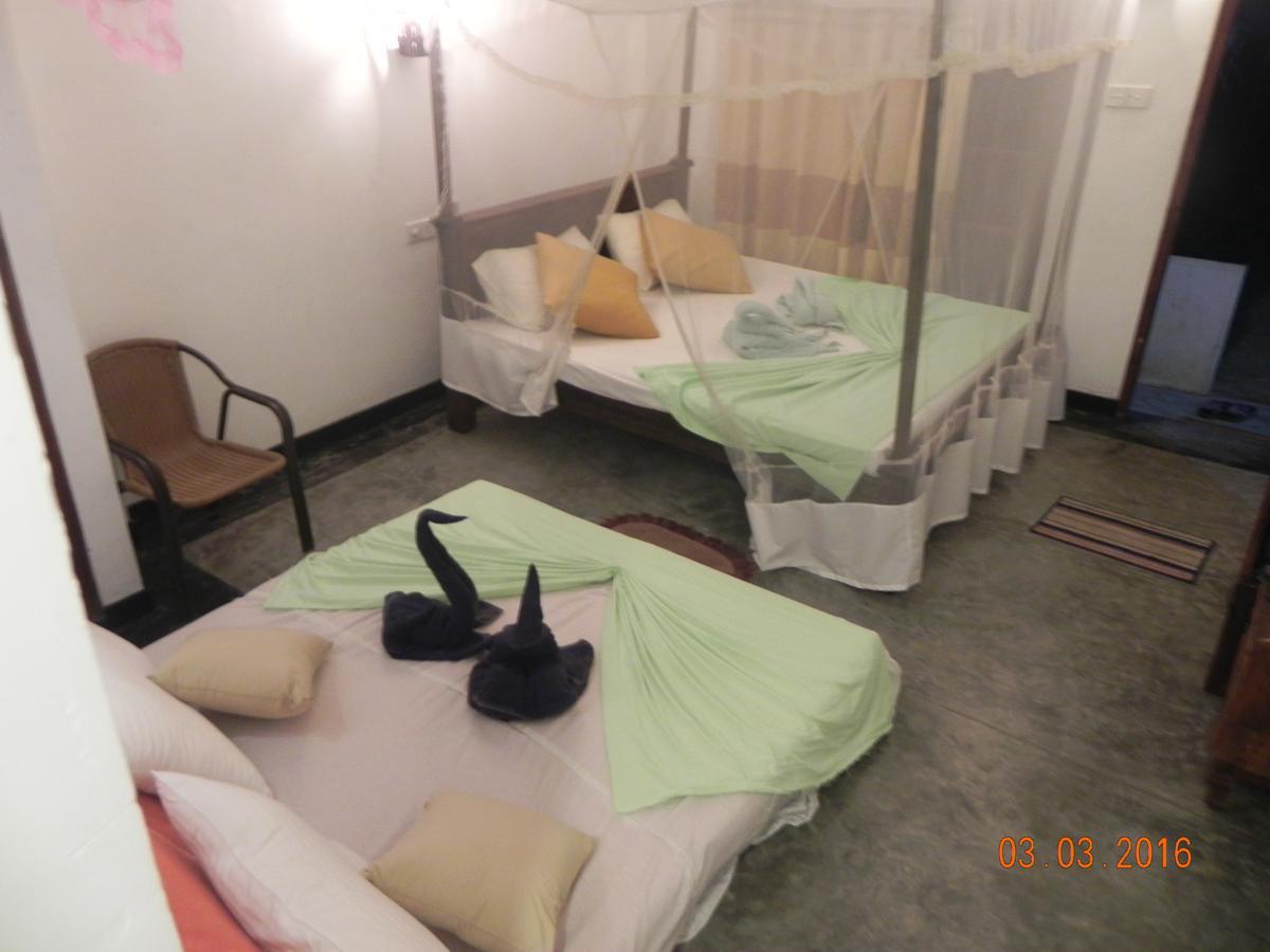 Rainbowswell Beach Resort Unawatuna Dış mekan fotoğraf
